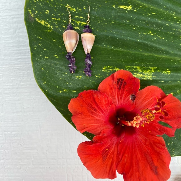 💜14KGoldFilled Real Seashell/Amethyst Earrings - Picture 4 of 5